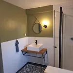 Kade10buren