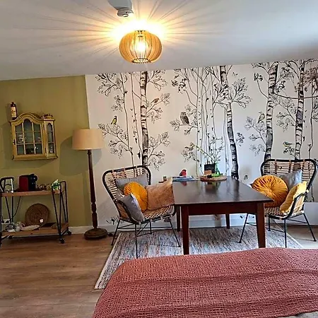Kade10buren Bed & Breakfast