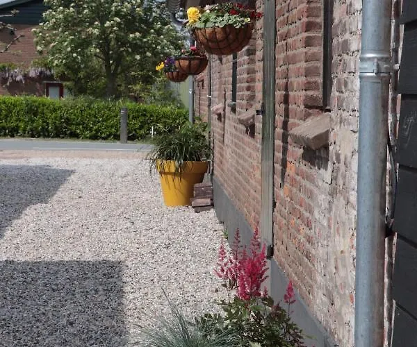 Bed and breakfast Kade10buren 3*